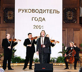  2001 .
